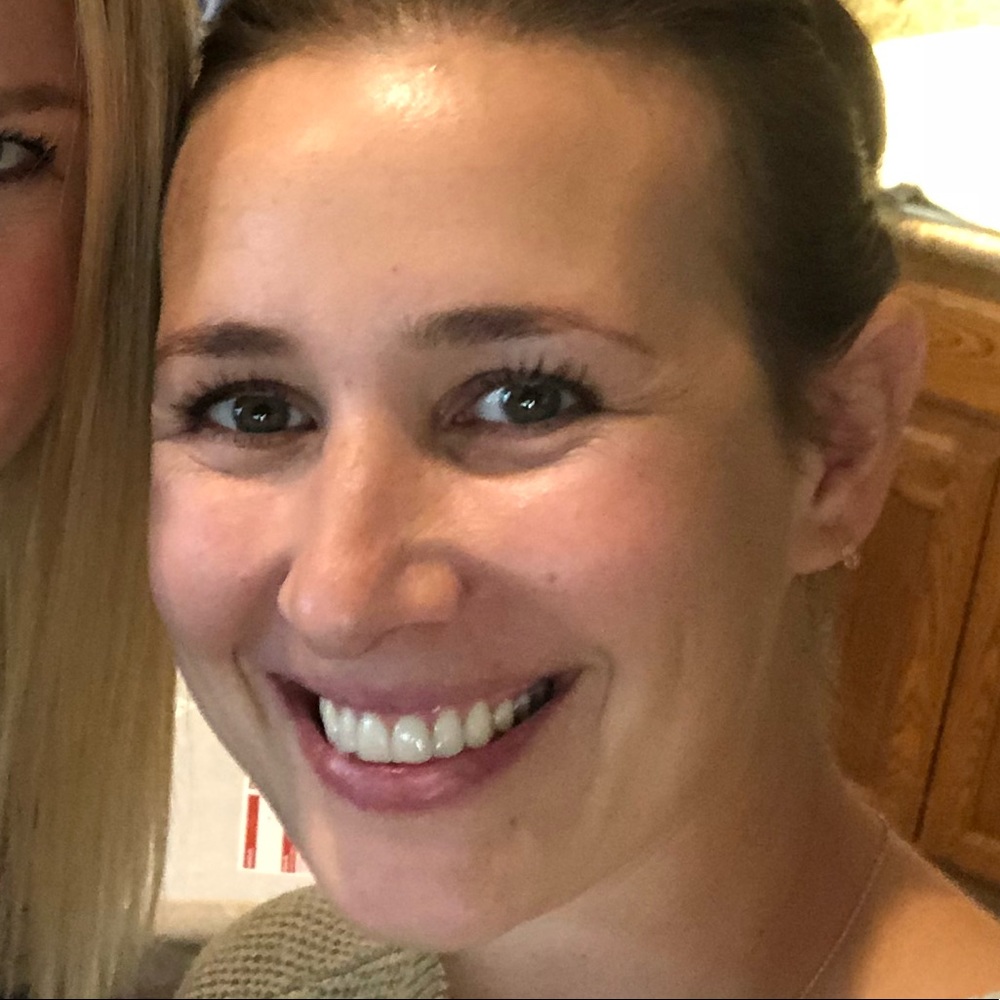 Meet your Posher, Pamela